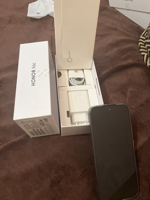 Телефон HONOR X6c