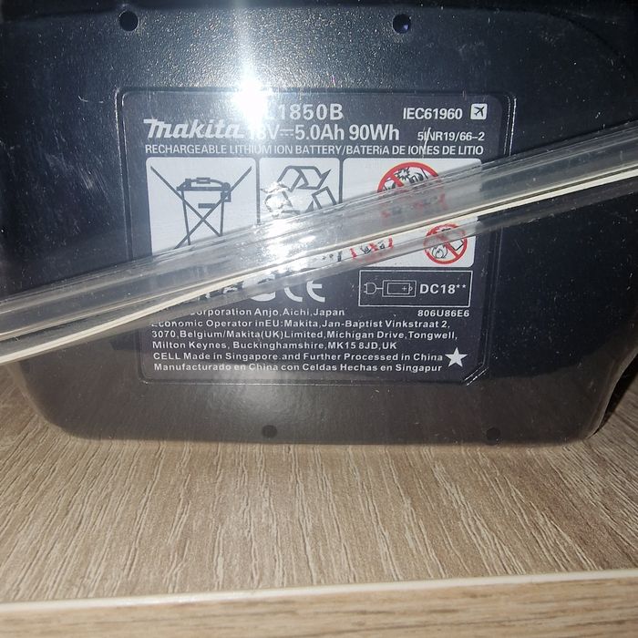 Acumulator makita 6a si 5a