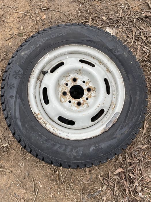 Зимний покрышка R13