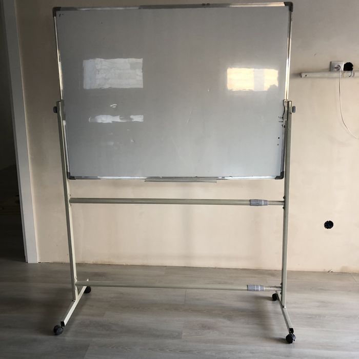 Маркерная доска двух сторонная