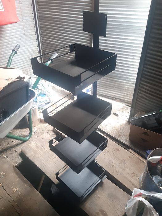 raft din fier /etajera reglabila