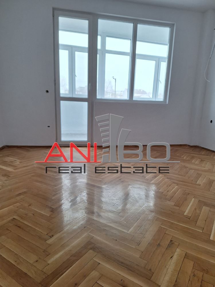 4-стаен в Варна-Лятно кино Тракия площ 140 цена 234900 €
