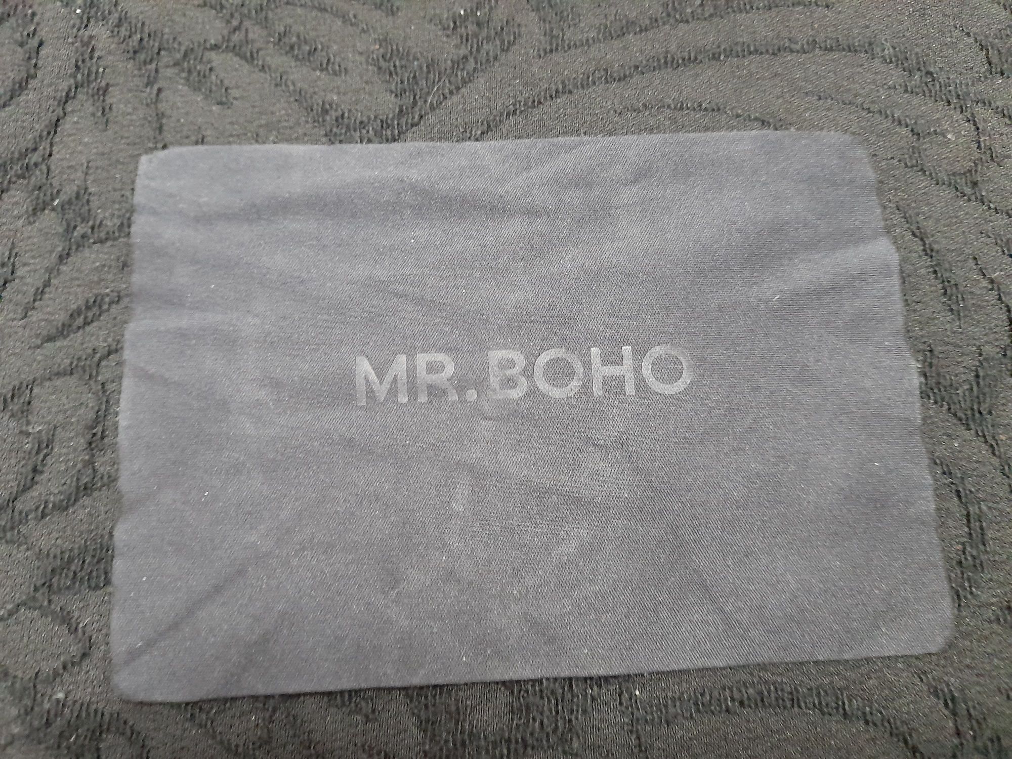 Продавам очила MR.BOHO