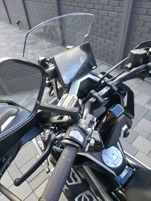 Maxiscuter Zontes G368 ADV - puternic, echipare full, '' Rate ''