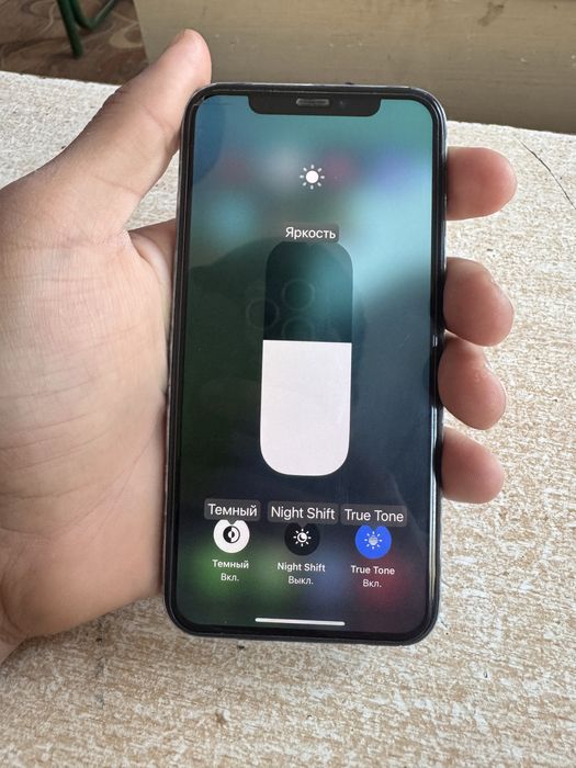 Iphone xs sotladi