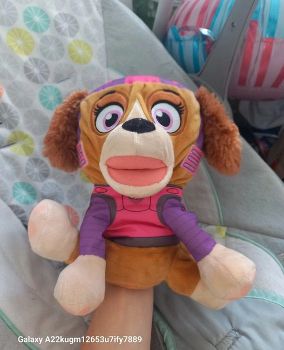 Paw Patrol Puppets Skye