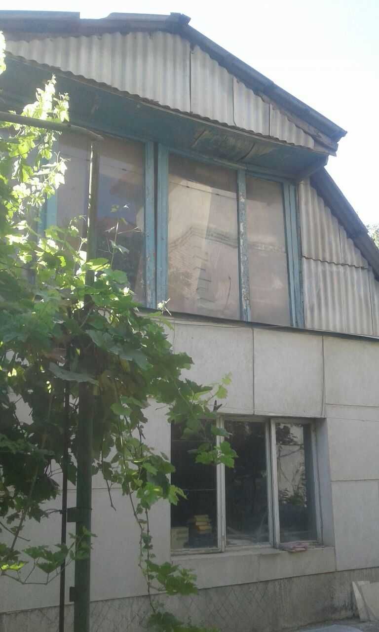 Продается дом(участок)