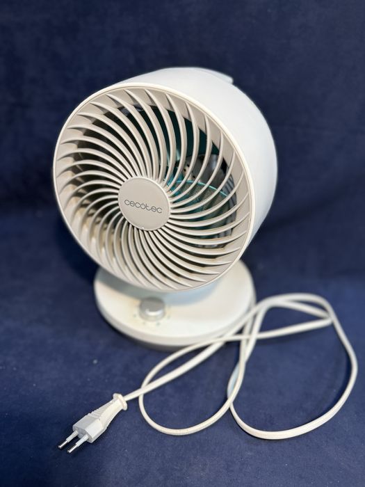 Настолен вентилатор Cecotec