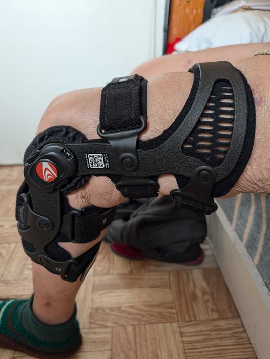 Ортеза за коляно Breg Fusion Medial OA (Остео Артрит или Остеоартрит))