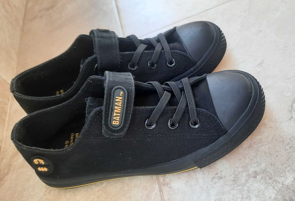 Детски гуменки-35n с велкро и ластични връзки