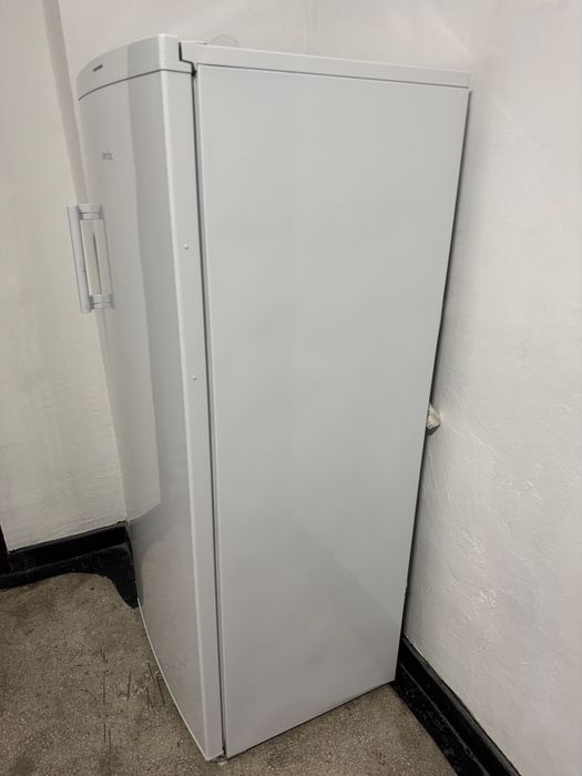 Vand congelator Arctic ANC246+