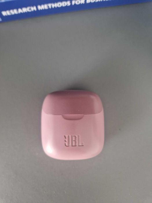 JBL Tune 220TWS Pink Wireless Headphones