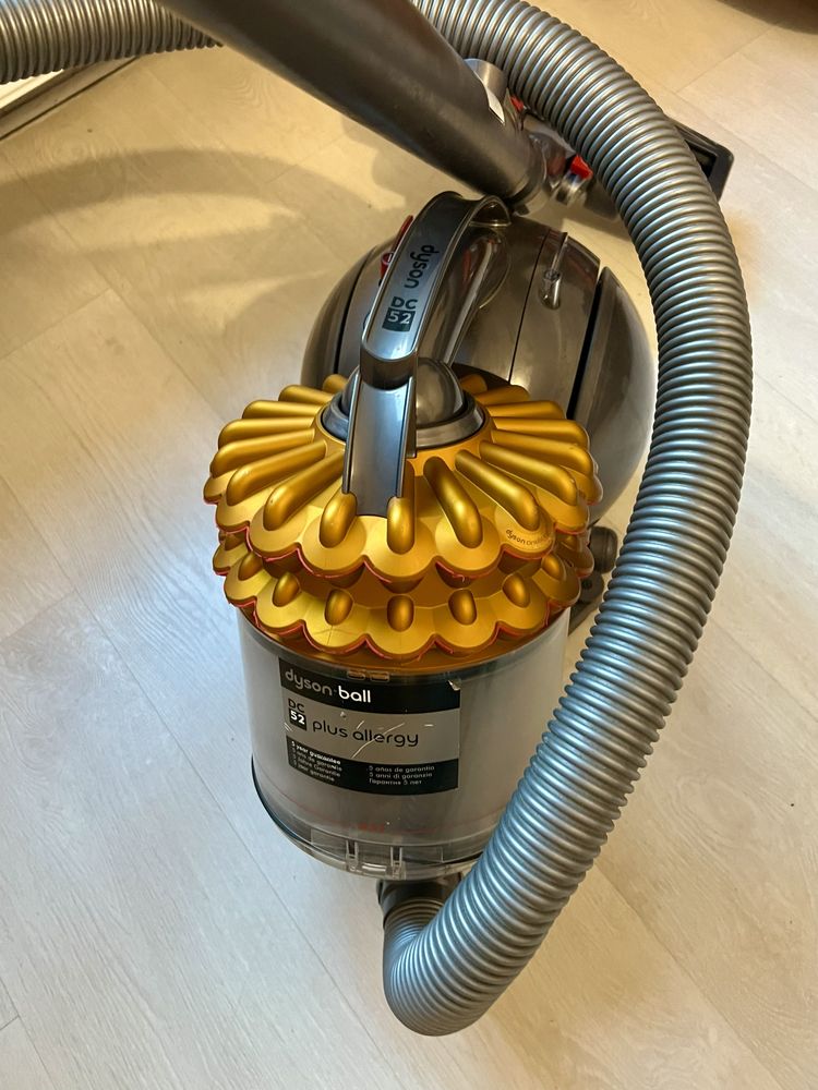 Aspirator  Dyson Ball Plus Allergy  DC 52