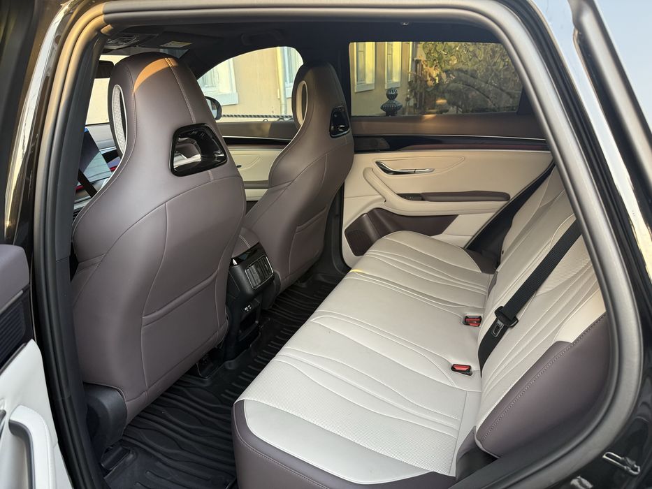 BYD Champion 605 EV Qora rang 2024 Restayling 2025