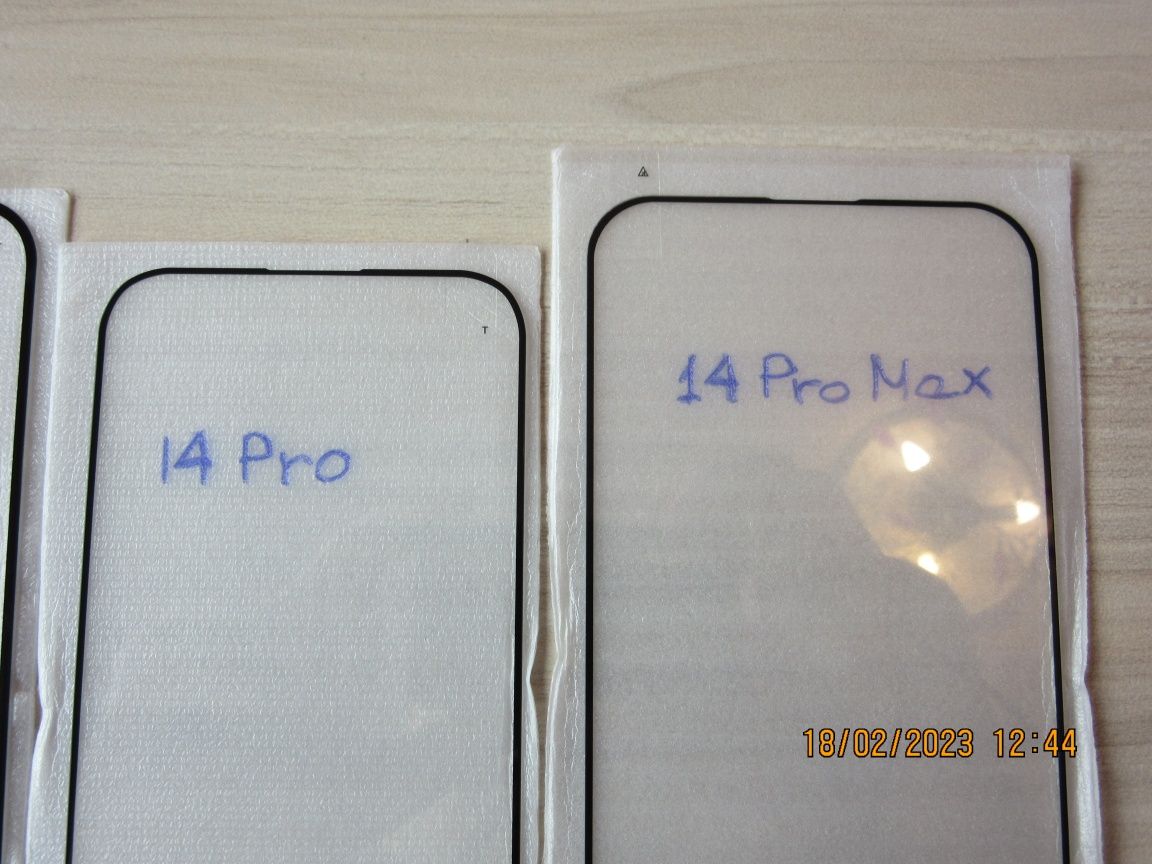 iPhone 14 / 14+/ 14 Pro / 14 Pro Max 5D ЦЯЛО ЛЕПИЛО Стъклен протектор