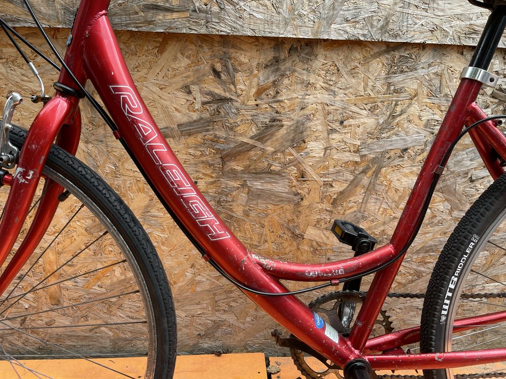 Bicicleta cadru dama raleigh roti 28”