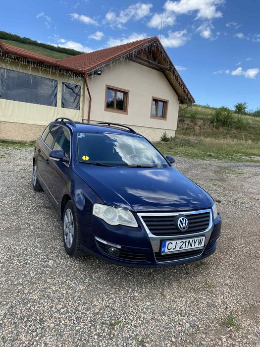 Vând Volkswagen Passat