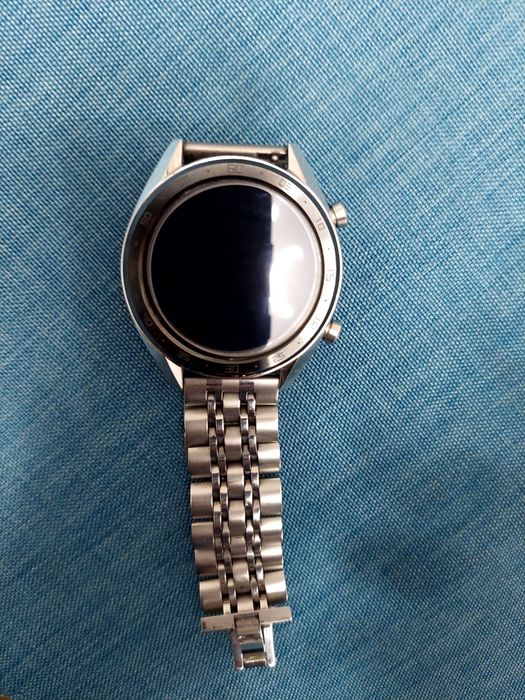 Продавам Смарт часовник