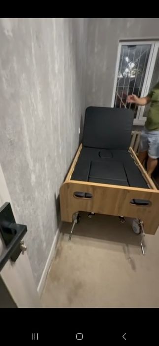 Медицинская кровать 3-х функциональная.