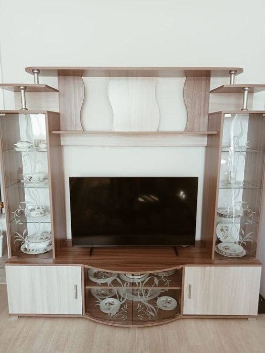 Продам стенку в отличном состоянии