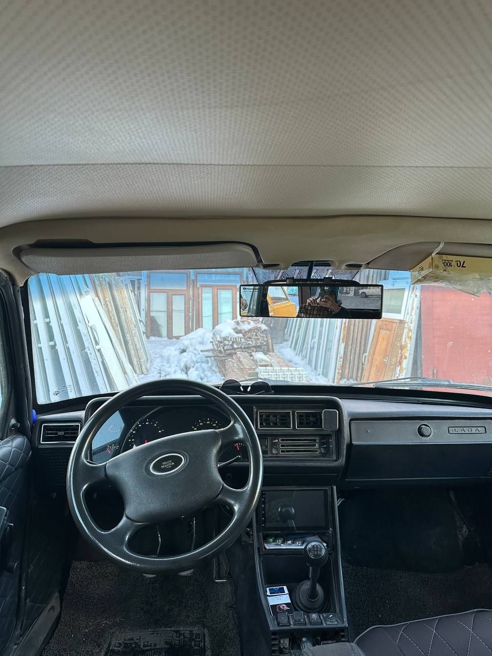 Vaz 2107 sotiladi