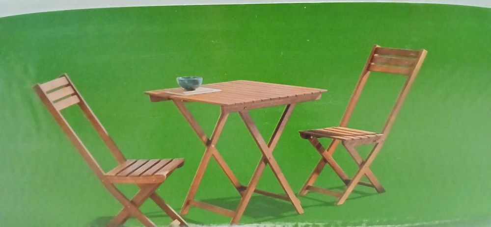 Комплект за балкон / Маса с 2 стола от акациева дървесина
