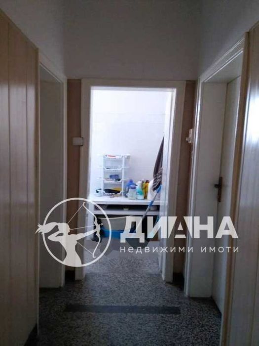 Продава се Четиристаен апартамент в Пловдив, Христо Смирненски - 145 кв.м за 1304 €/кв.м - Снимка #8