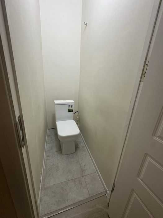 Кадышева Просторная Квартира кирпич 77м2  3/4/5 Яшнабадский район