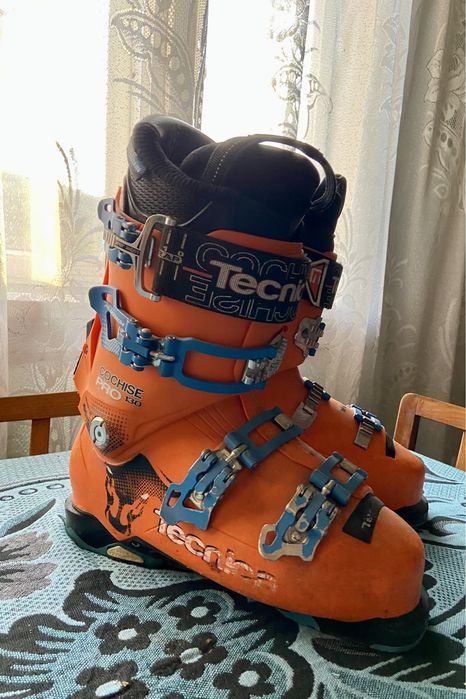 Ski-Clapari-Casti ->Adulți și copii