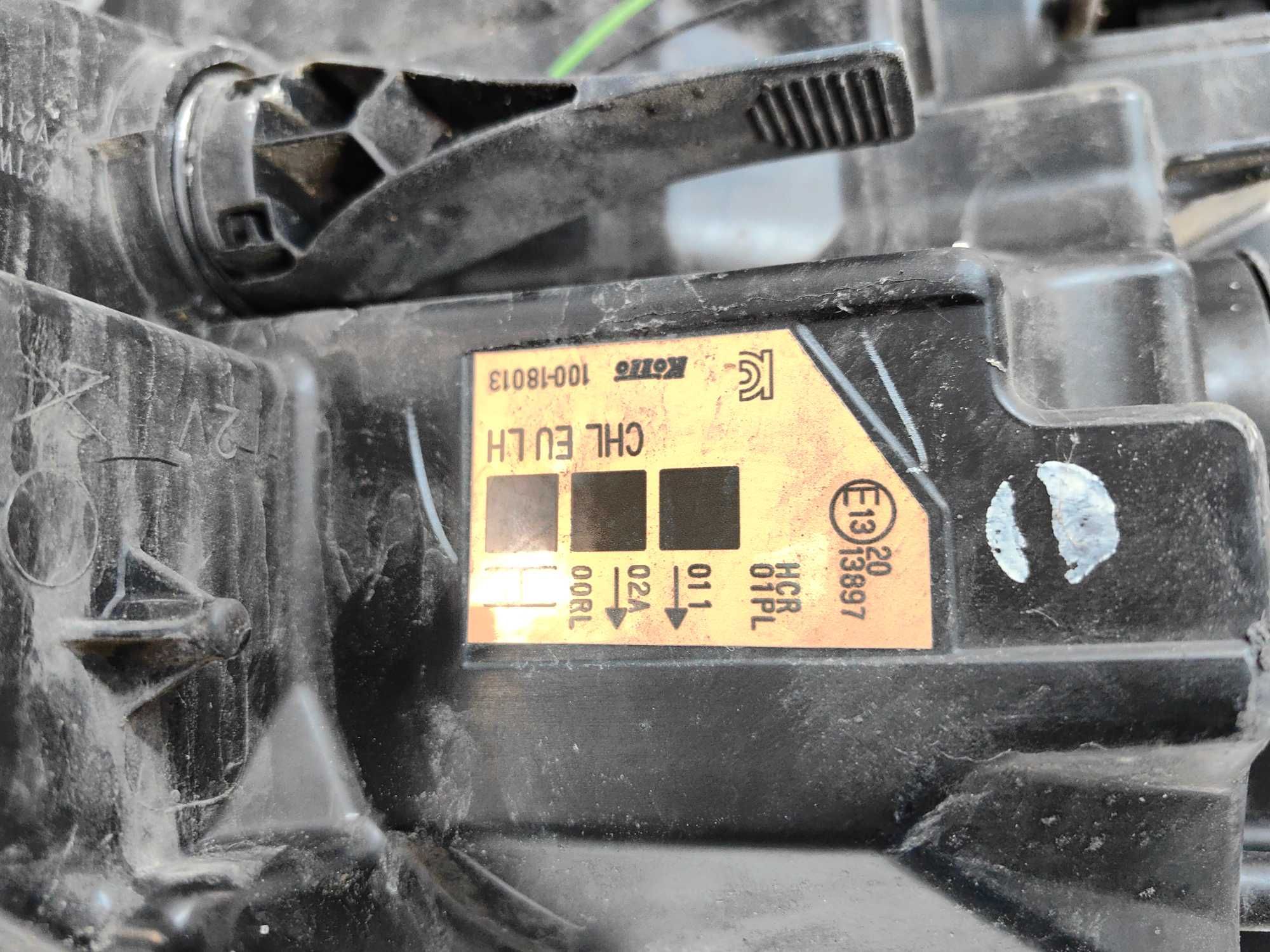 Оригинален   фар Нисан  Nissan Qashqai Led