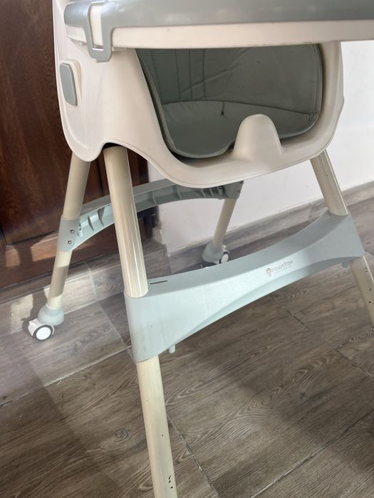 Scaun pt diversificare bebelusi