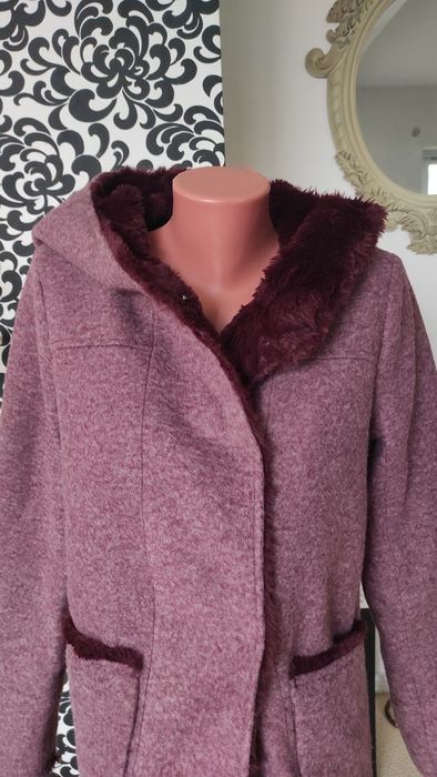 Дамско палто с качулка