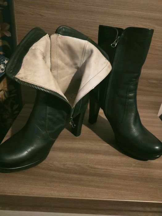 Итальянские кожаные ботильоны 40 размера