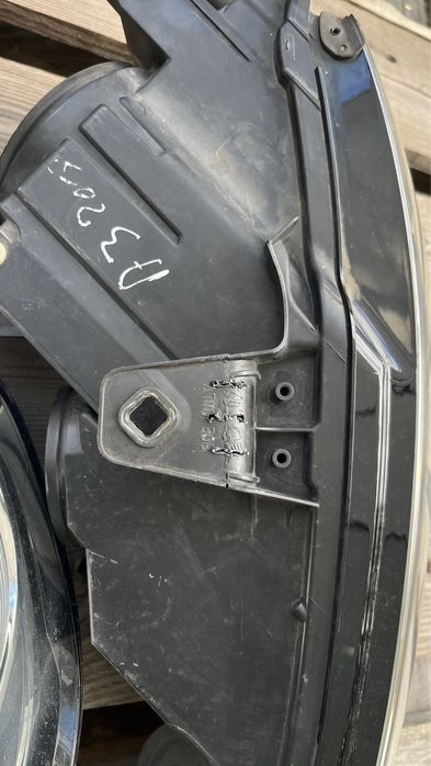 Far faruri stanga dreapta Audi A3 8v hatchback 2015 piese dezmembrari