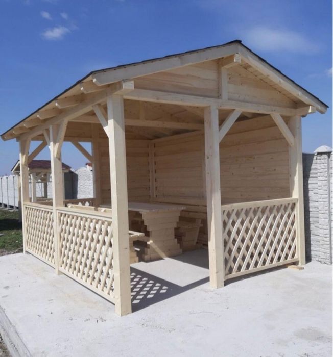 Vând foișore din lemn masiv și căsuțe A freme