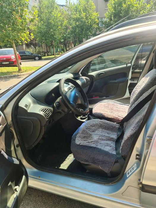 Peugeot 206 2002