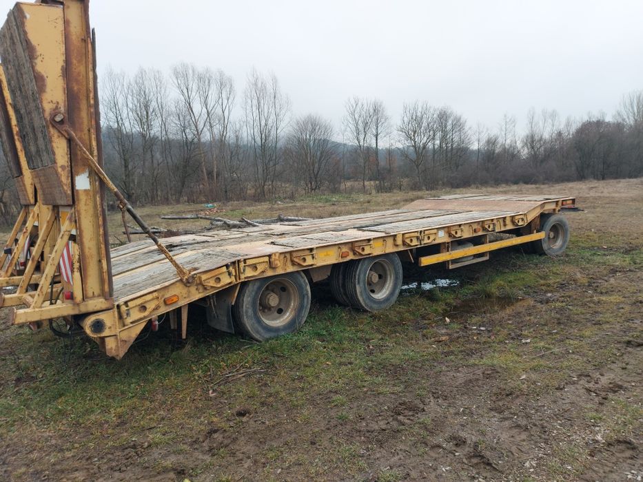 De vanzare trailer transport vehicule an fabricație 1997