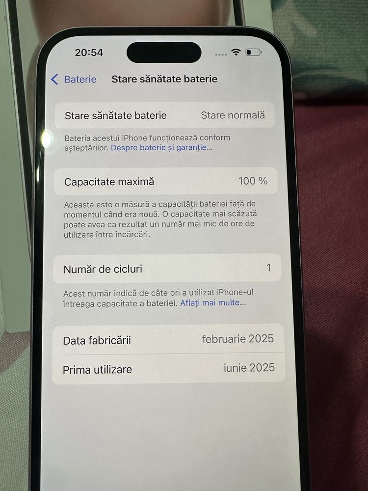 Sa vinde urgent iphone 15.