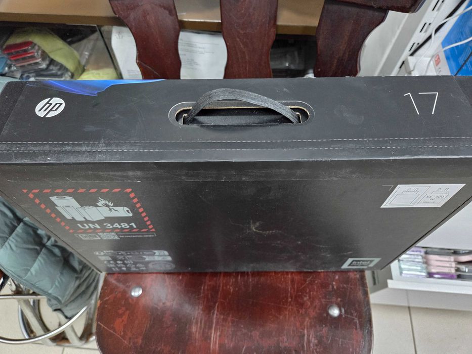 HP OmniBook 7 Laptop 17"