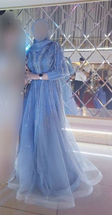 Вечерний койне сотилади 150$ Размер 44