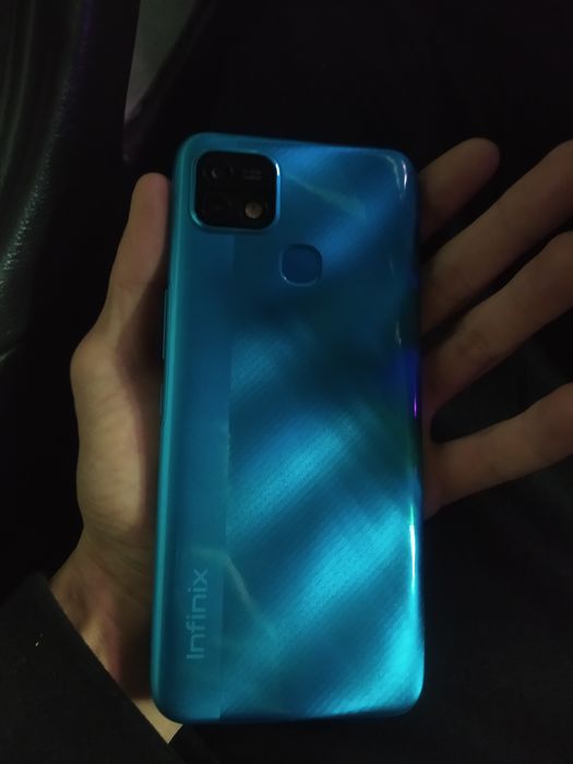 Infinix hot 10i продаю