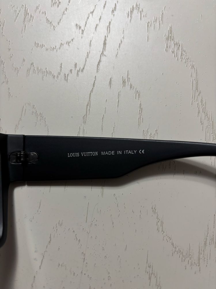 Ochelari de soare lv