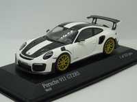 Macheta Porsche 911 GT2RS Minichamps 1:43