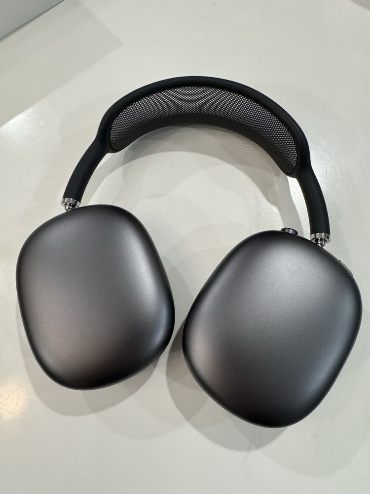 Airpods Max брендированные