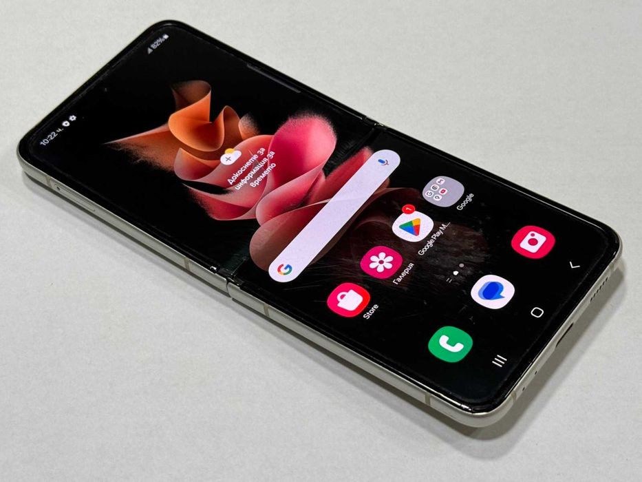 Samsung Galaxy Z Flip3 5G 256GB 8GB RAM