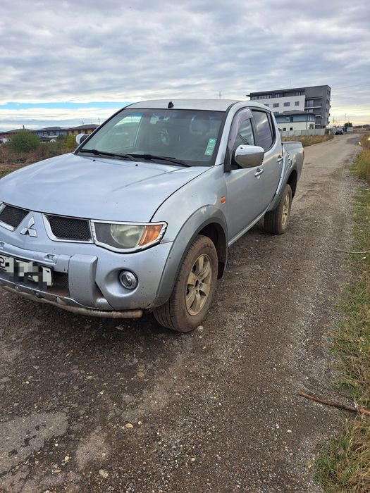 L200 inmatriculat RO SUPERSELECT