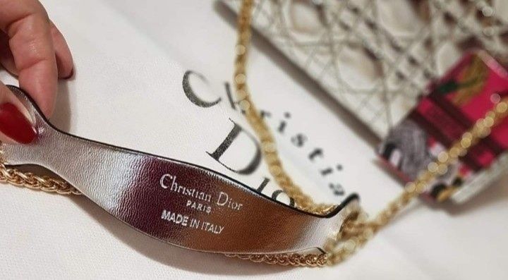 Geanta silver Medium/logo metalic auriu, saculet, etichetă