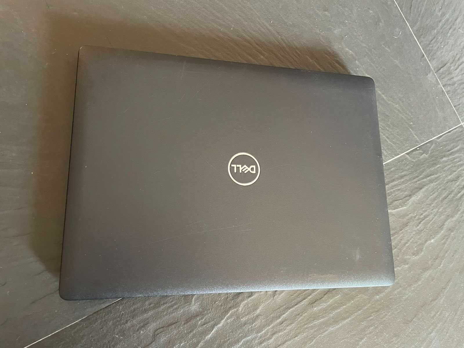 FullHD Dell Latitude 3480 - i5 7th-gen / 8GB Ram / 256GB SSD