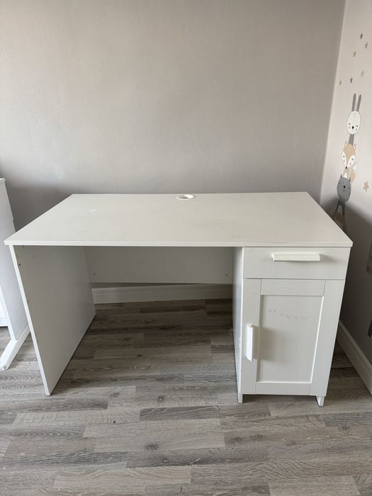 Стол письменный Икеа IKEA для школьника