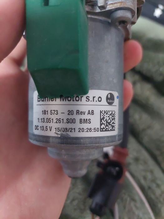 Pompă auxiliară de răcire audi sau pompă de vacuum
